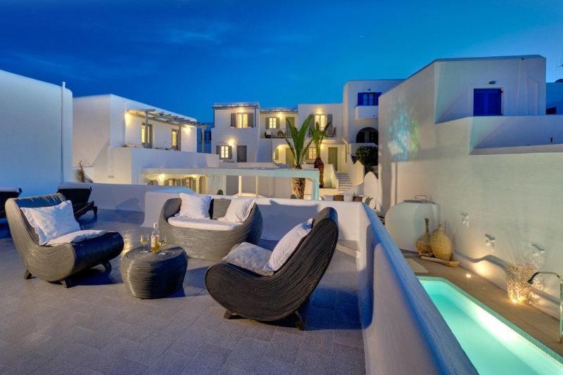 Lilly Residence-All Sea View Suites, Adults Only Νάουσα Εξωτερικό φωτογραφία